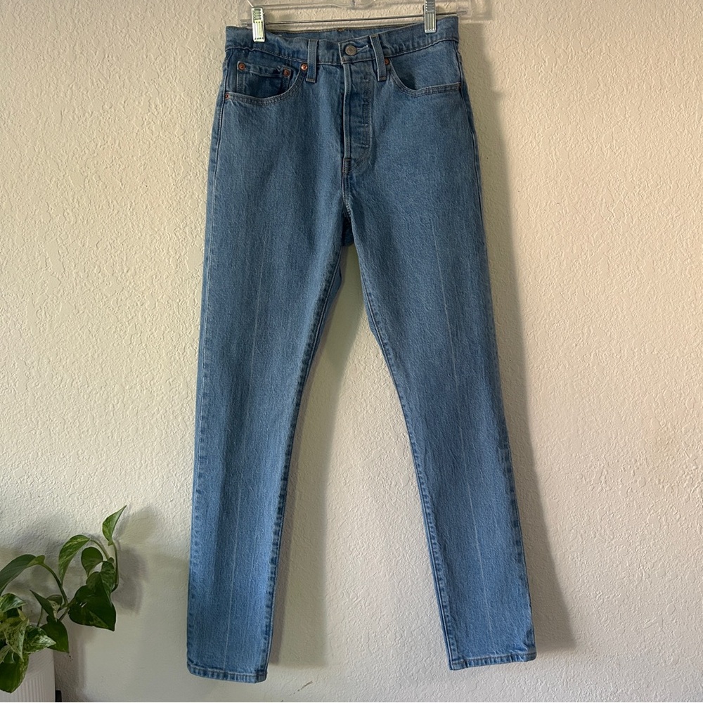 Levi’s Classic 501 Jeans with Button-Fly